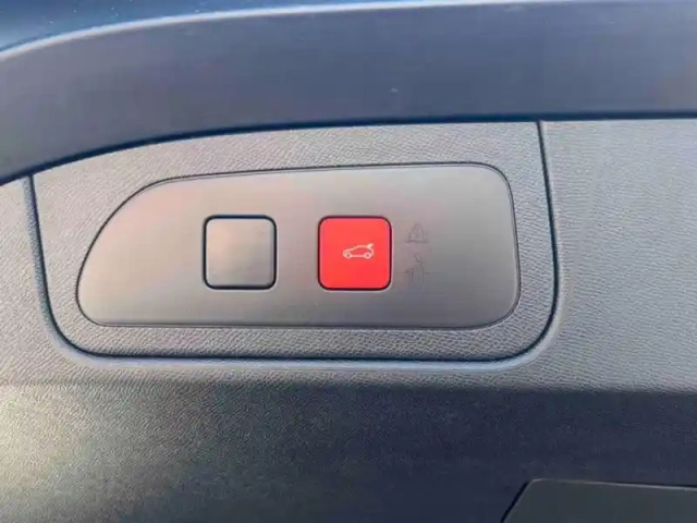 Ds Ds 7 1.6 plug-in hybrid 225ch edition france — photo 6
