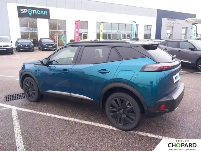 Peugeot 2008 hybrid 145 e-dcs6 — photo 31