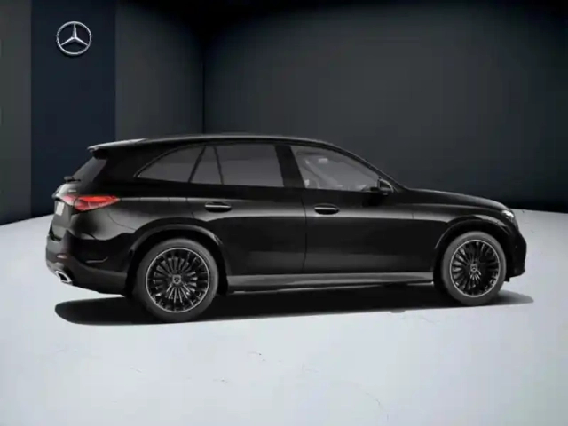 Mercedes Glc 220 d 4matic amg line — photo 18