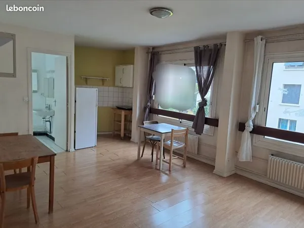 Studio 30m2 proximité INSPE Croix-rousse