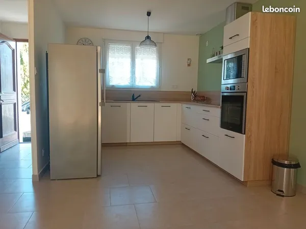 Location - maison mitoyenne T4 + jardin + garage