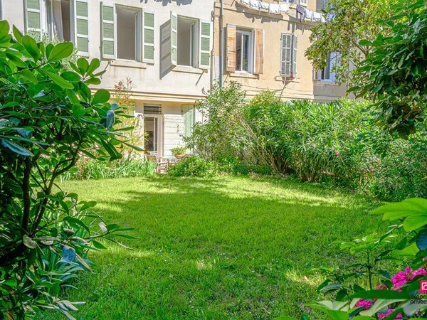 Appartement 6 pièce(s) 180 m2