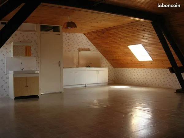 Studio pour apprenti Stagiaire ou Étudiant