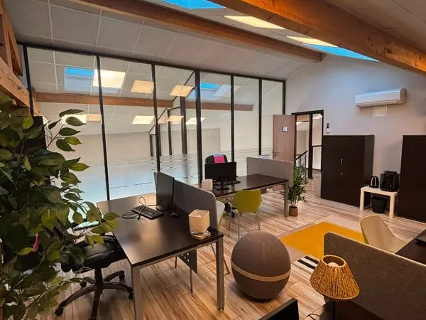 Bureaux 110 m² ANDREZIEUX BOUTHEON