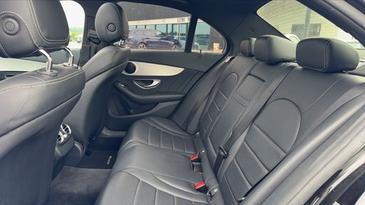 Mercedes Classe C 220 CDI 170 9G-Tronic - AMG Line – 2017 – 126000 km – Diesel – Boîte Automatique — photo 33