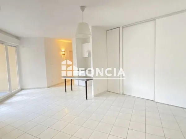 Appartement Location Clermont-Ferrand 2p 43m² 610€
