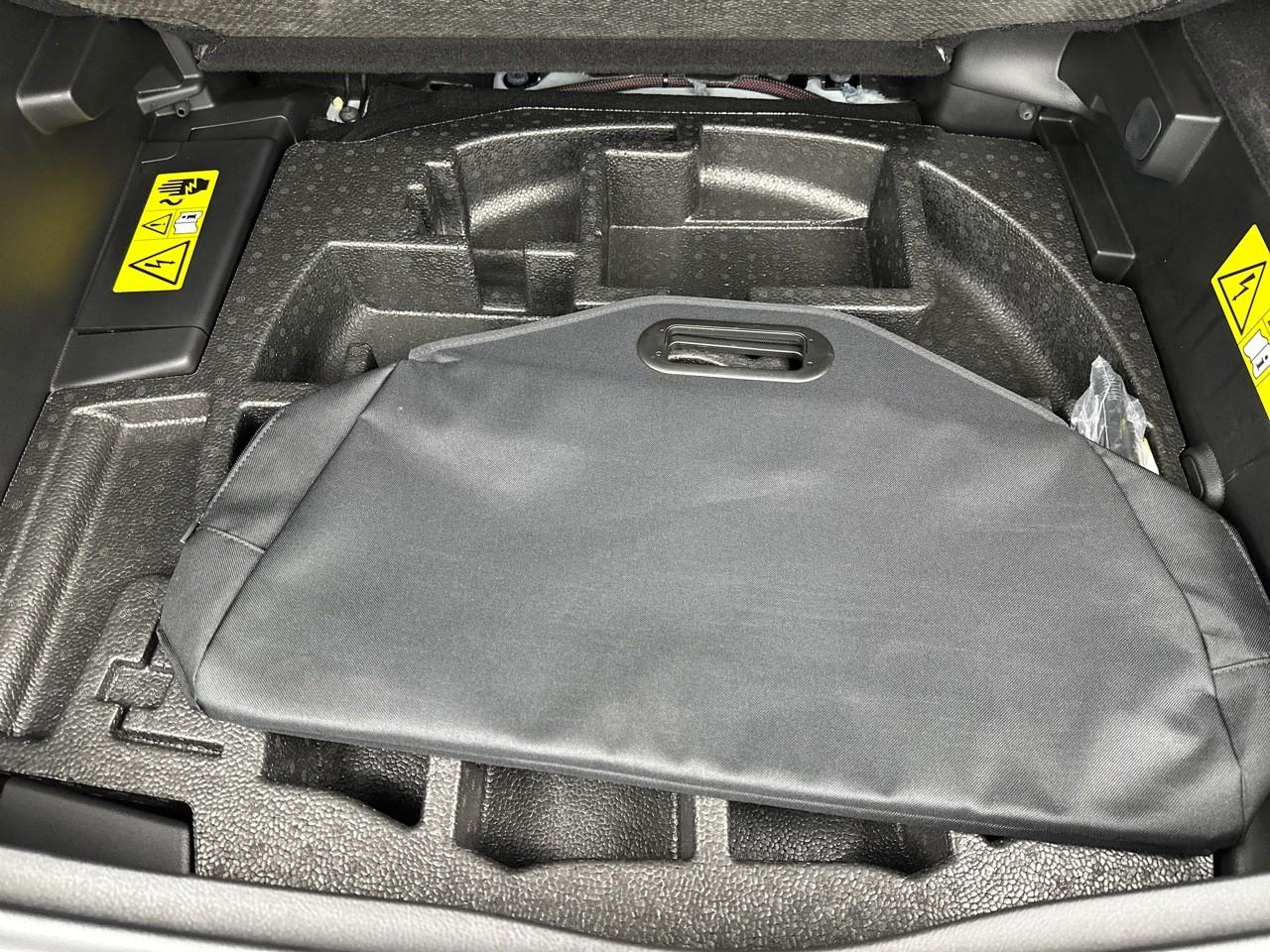 Jeep Compass 1.3 phev t4 240 ch 4xe eawd summit — photo 35