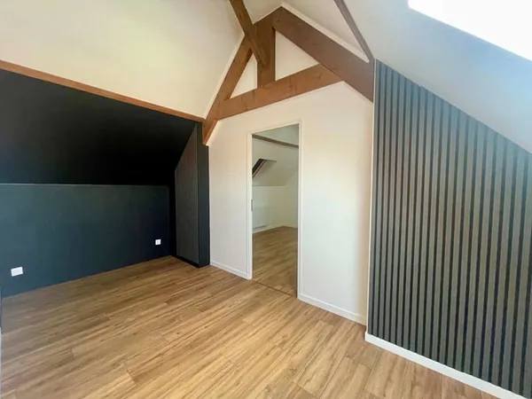 Maison Ecourt Saint Quentin 4 pièce(s) 85m2 deux chambres, bureau, garage