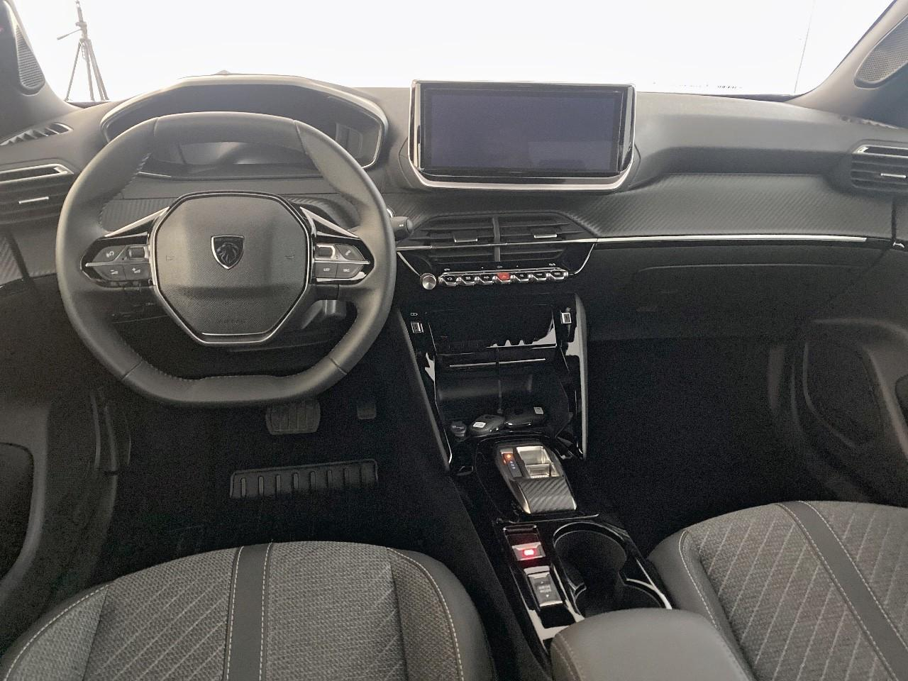 Peugeot 2008 hybrid 145 ch e-dcs6 allure — photo 8