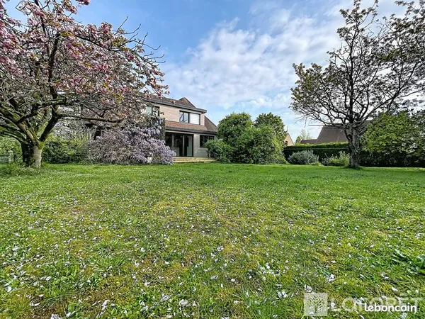Maison 6 pièces 177 m²
