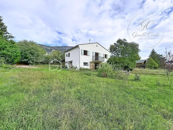 Maison 6 pièces 134 m²