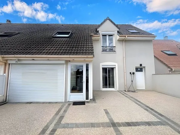 Maison Roissy En Brie 6 pièce(s) 135.62 m2