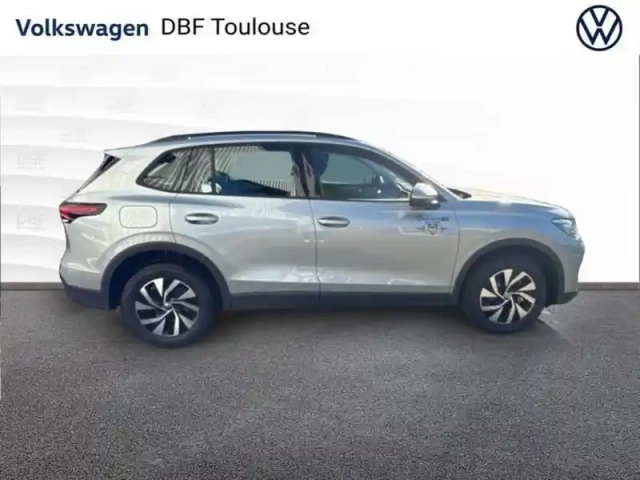 Volkswagen Tiguan nouveau 1.5 ehybrid 204ch dsg6 li — photo 8
