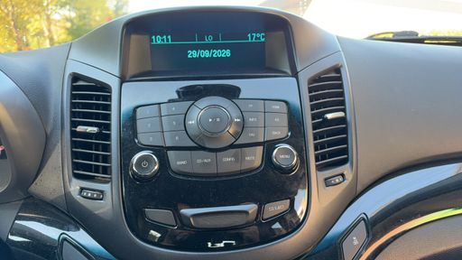 Chevrolet Orlando 1.8 141 - LTZ – 2012 – 113568 km – Essence – Boîte Manuelle — photo 13