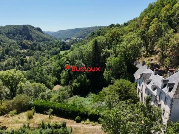 Villa 20 pièces 504 m²