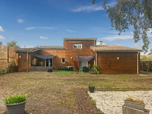 Maison 5 pièces 155 m²