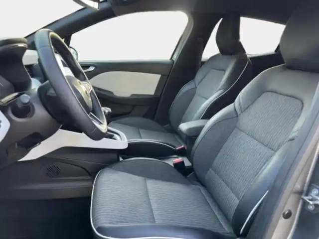 Renault Clio 1.0 tce 90ch techno — photo 14