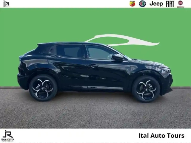 Alfa Romeo Junior elettrica 156ch 54kwh sprint prime cee de 3600? déduite — photo 19
