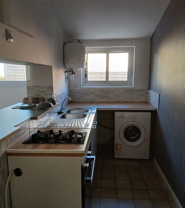 Photo 1