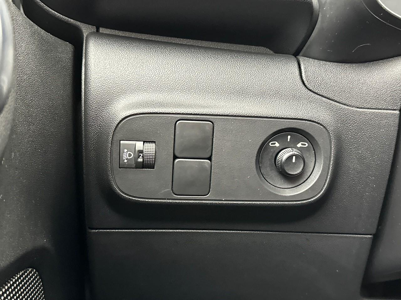 Citroën C3 societe puretech 83 s&s bvm feel nav — photo 16