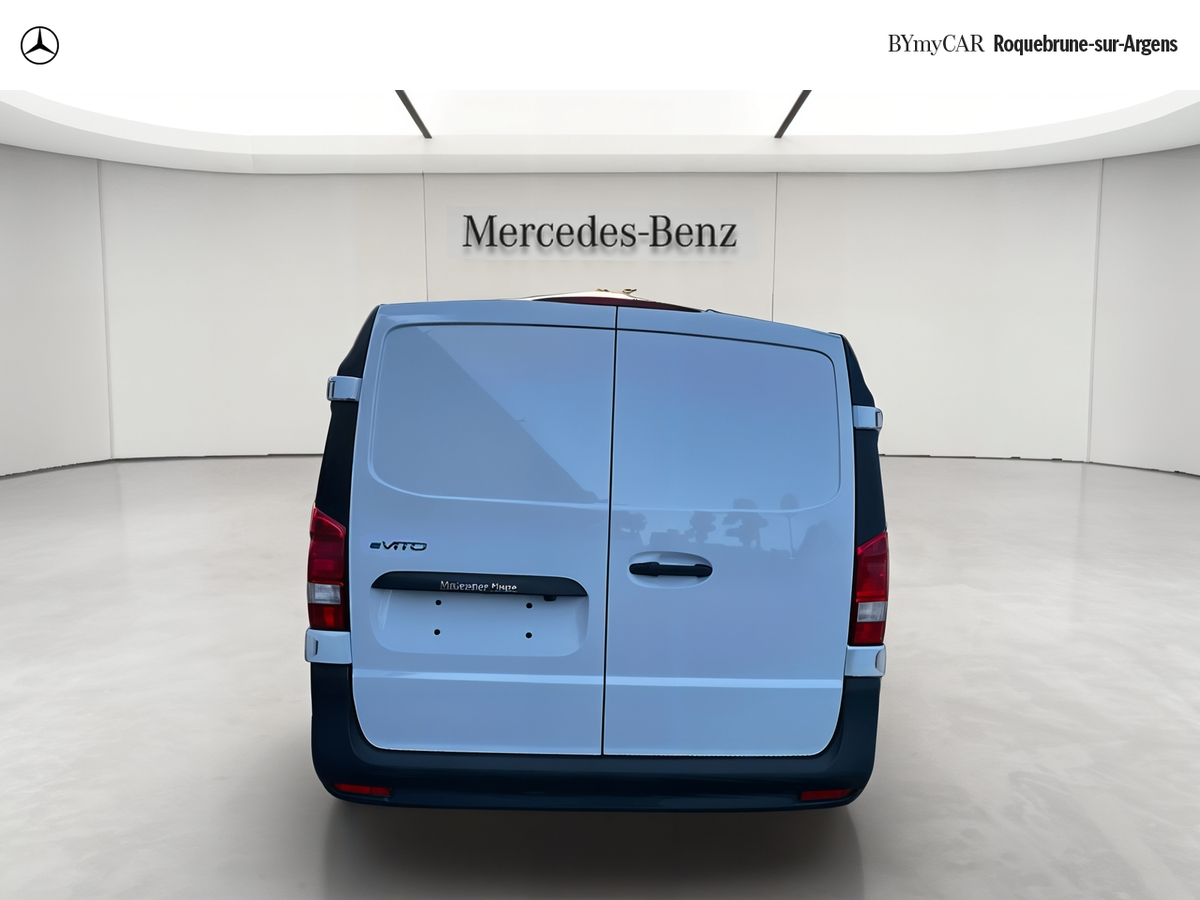 Mercedes EVITO FOURGON 60 KWH LONG FWD — photo 4