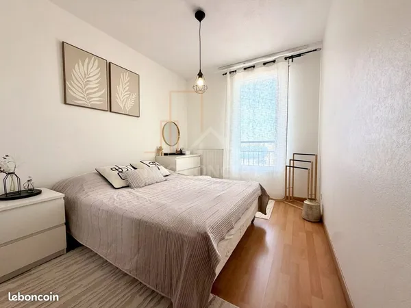 Appartement 4 pièces 82 m²