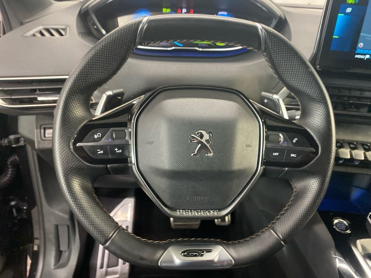 Peugeot 3008 hybrid 225 e-eat8 gt pack — photo 17
