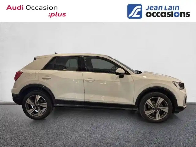 Audi Q2 35 tfsi 150 s tronic 7 — photo 4