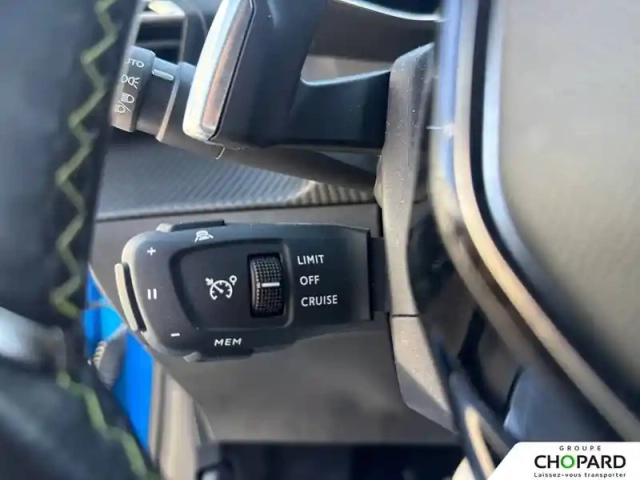 Peugeot 208 puretech 100 s&amp;s eat8 — photo 16