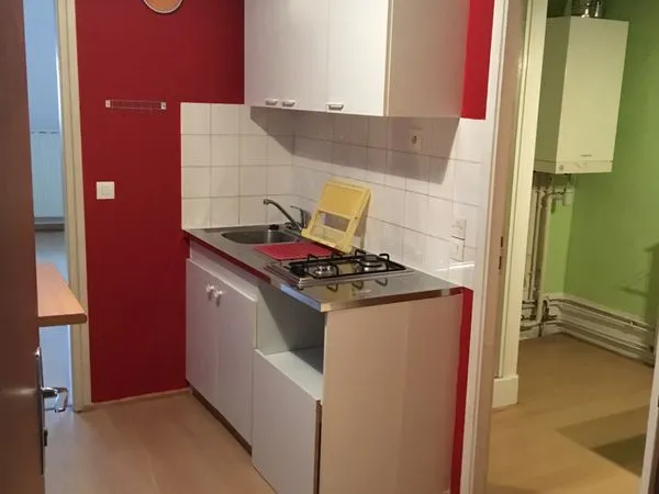 Loue F2 à RAON L'ETAPE