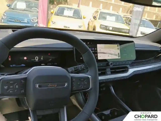 Jeep Compass 157 kw 4x2 — photo 10