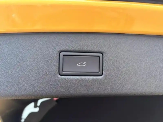 Ford Capri 286ch extended range 79kwh pack premium rwd — photo 13