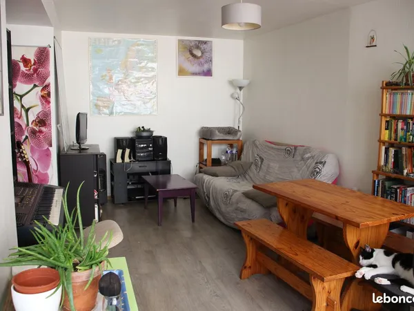 Chambre à louer en colocation