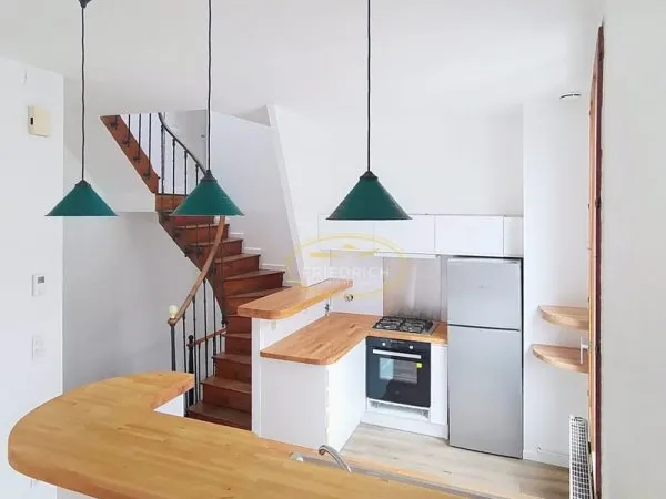 APPARTEMENT F3 Bis EN TRIPLEX