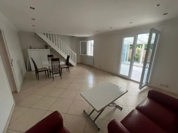 Maison 5 pièces 100 m²