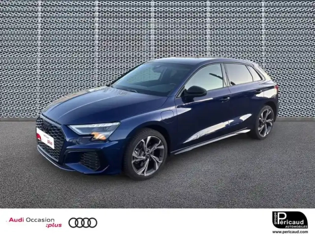 Audi A3 sportback 40 tfsie 204 s tronic 6 — photo 16