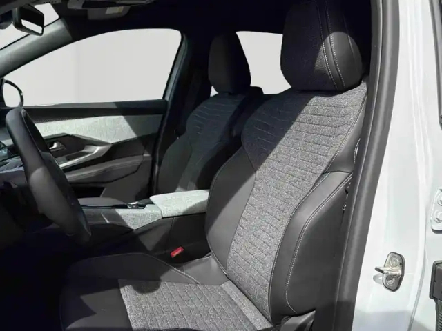 Peugeot 3008 hybride rechargeable plug-in 225ch allure e-dcs7 — photo 11