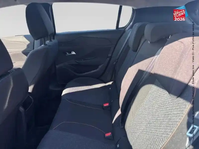 Peugeot 308 e- 156ch batterie 55 kwh style — photo 41