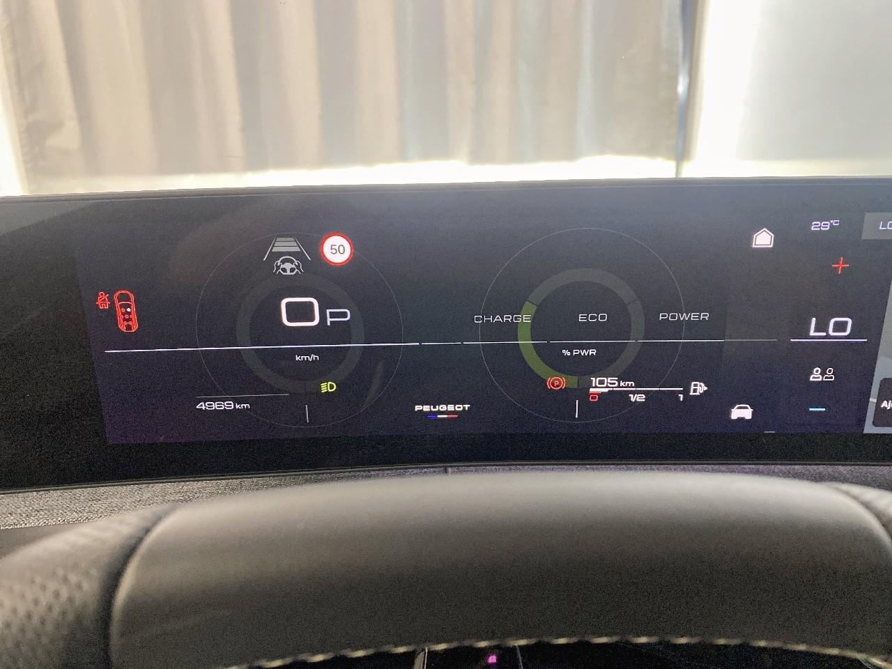 Peugeot 5008 hybrid 145 ch e-dcs6 gt — photo 13