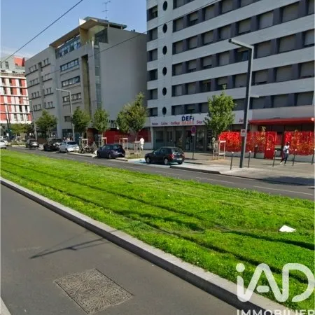 Bâtiment 340 m²