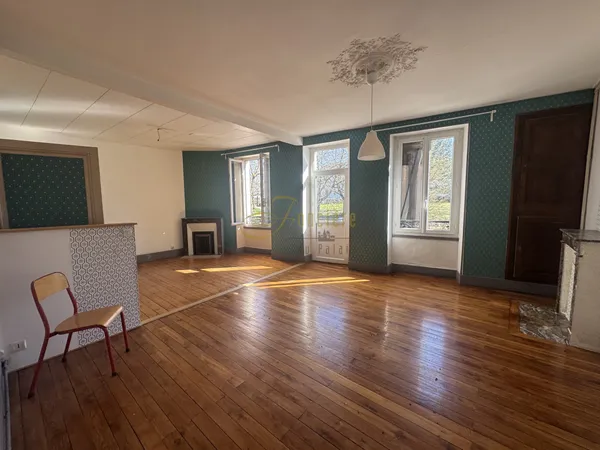 Exclusivité Appartement T3 au pied de Lahitolle et des marai