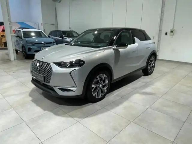 Ds Ds 3 crossback e-tense grand chic 4cv — photo 1