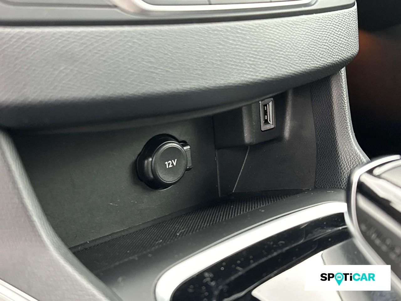 Peugeot 308 sw 1.2 puretech 130ch s&s allure pack eat8 — photo 18