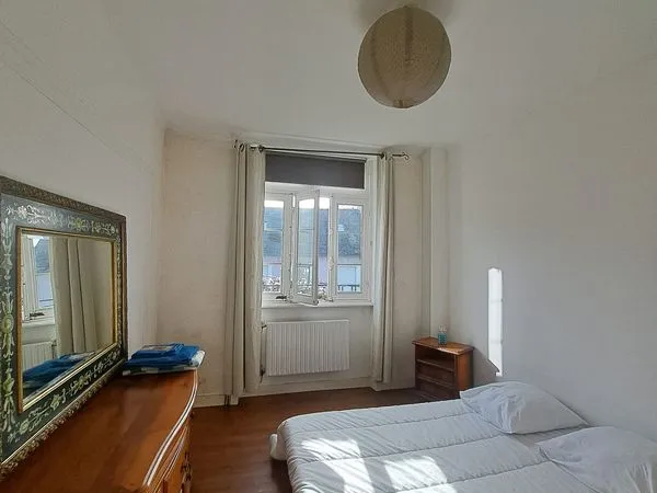 Chambre meublée dans une maison de ville avec jardin - Brest Saint-Martin / Kerichen