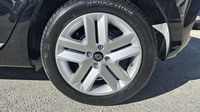 Renault Clio 1.5 dCi 100ch Evolution - 25 — photo 11
