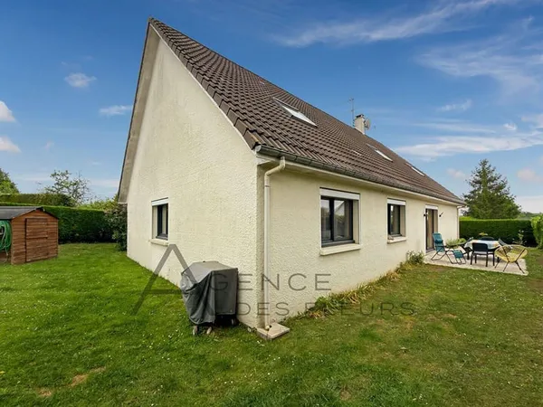 Maison 8 pièces 237 m²