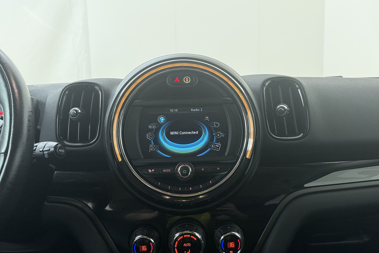 Mini Countryman — photo 11