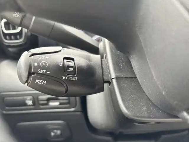 Citroën C3 Aircross puretech 130ch s&amp;s shine eat6 — photo 17