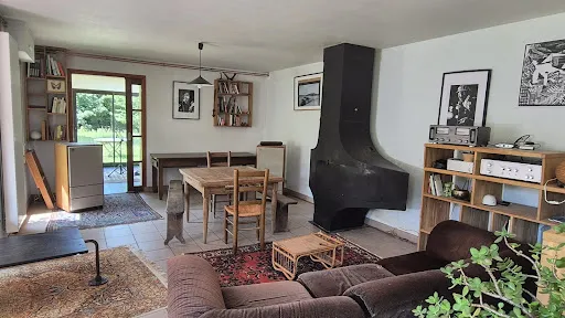 Photo 6