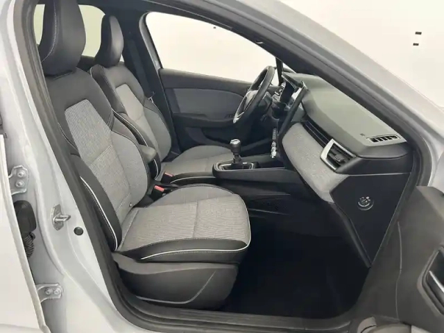 Renault Clio tce 90 ch gsr2 — photo 23